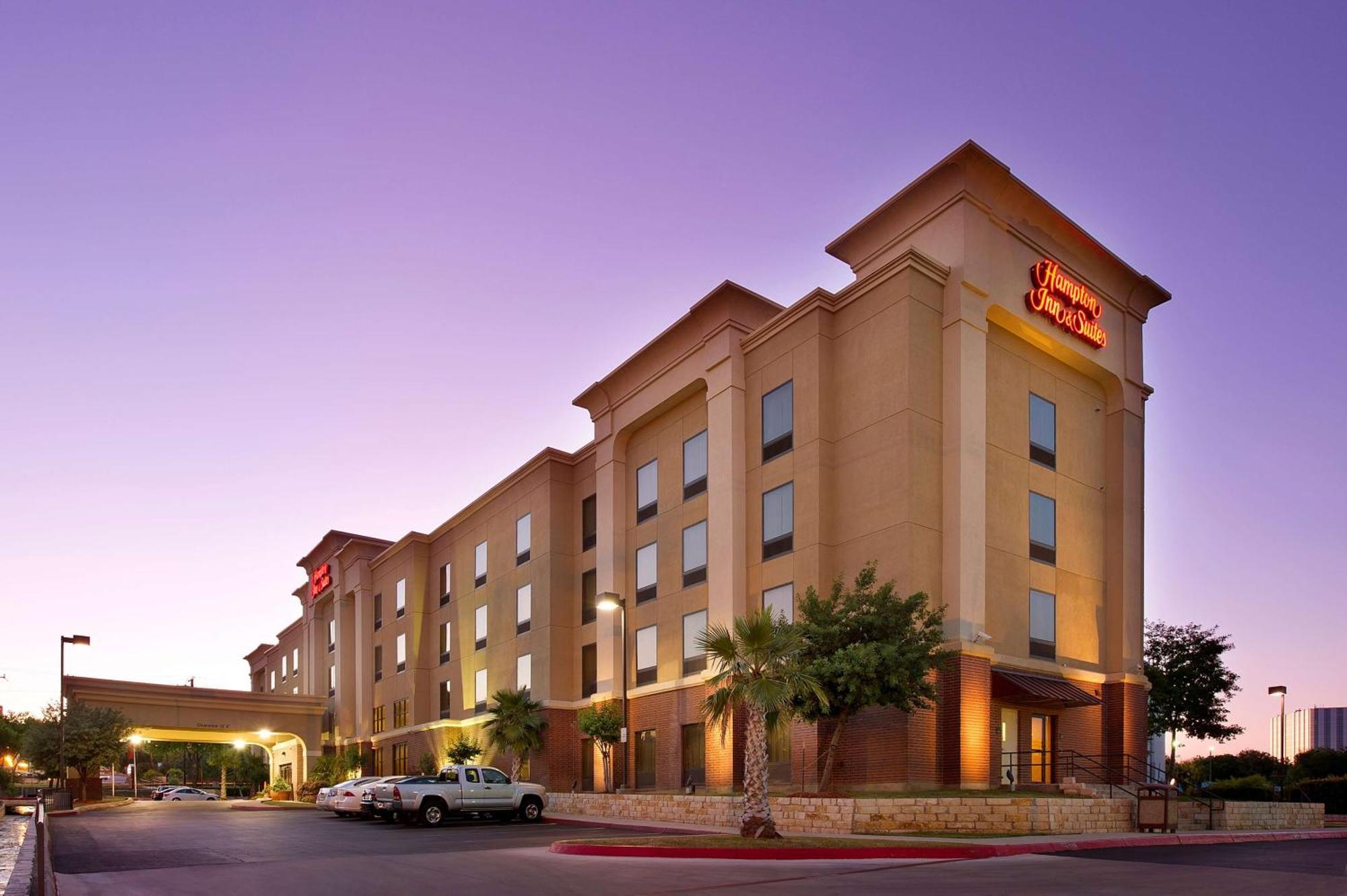 Hampton Inn And Suites San Antonio Airport Dış mekan fotoğraf