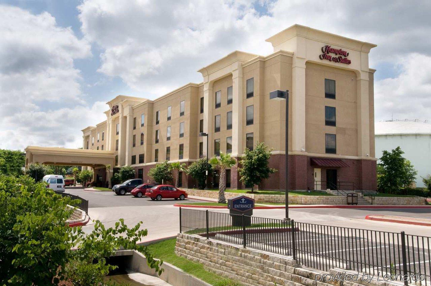 Hampton Inn And Suites San Antonio Airport Dış mekan fotoğraf